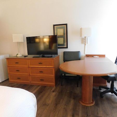 La Quinta By Wyndham Winston-Salem Hotel Bagian luar foto