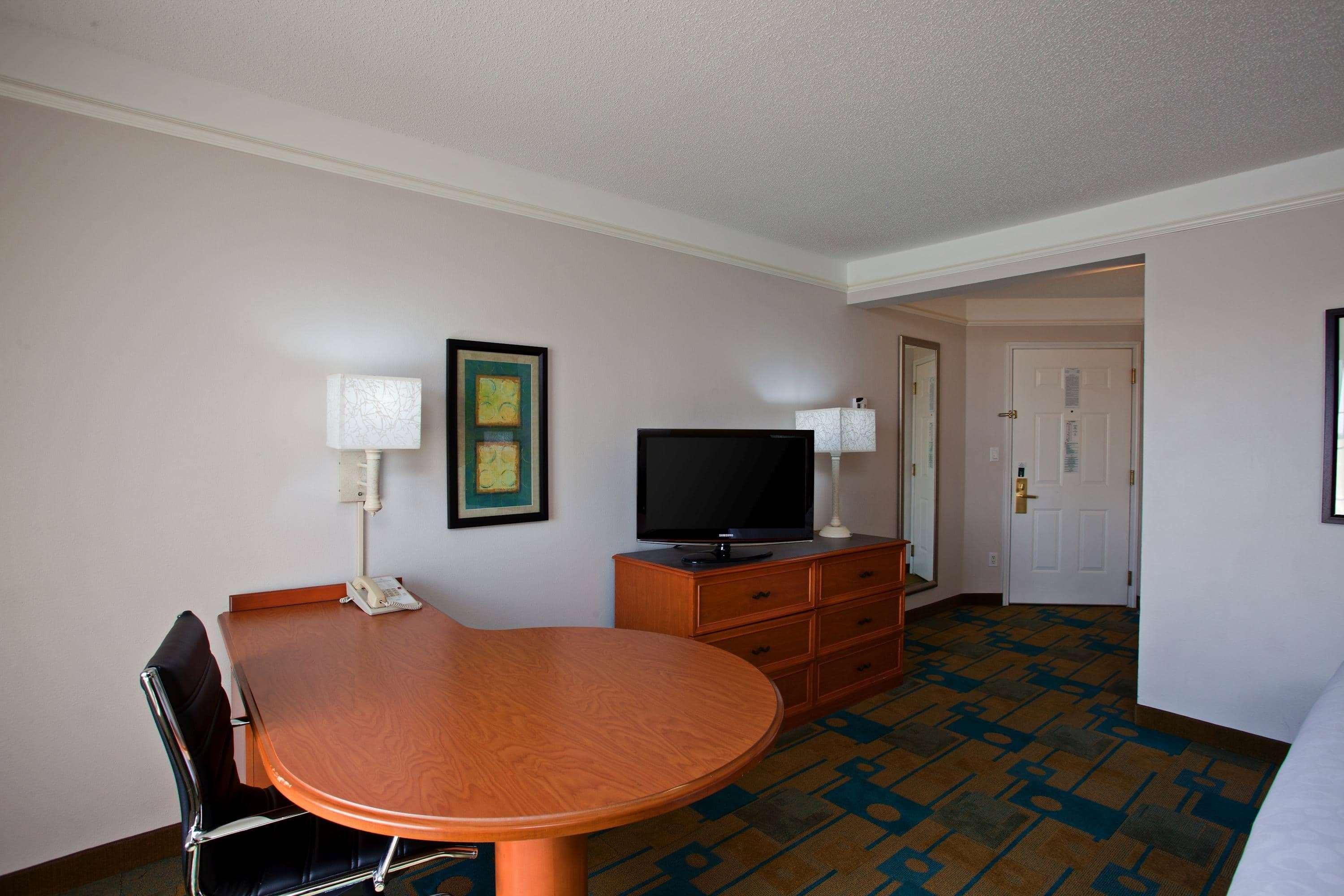 La Quinta By Wyndham Winston-Salem Hotel Bagian luar foto